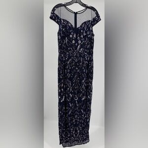 Stunning Adrianna Papell long sequined gown SIZE 8 - NEW TASTFUL FLASH & SEQUINS